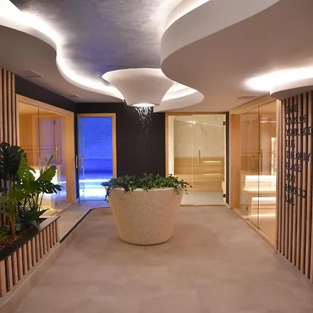 Titova 兹拉蒂博尔