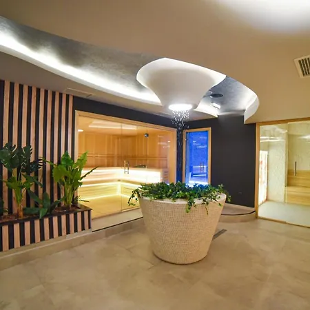 Titova 酒店 兹拉蒂博尔